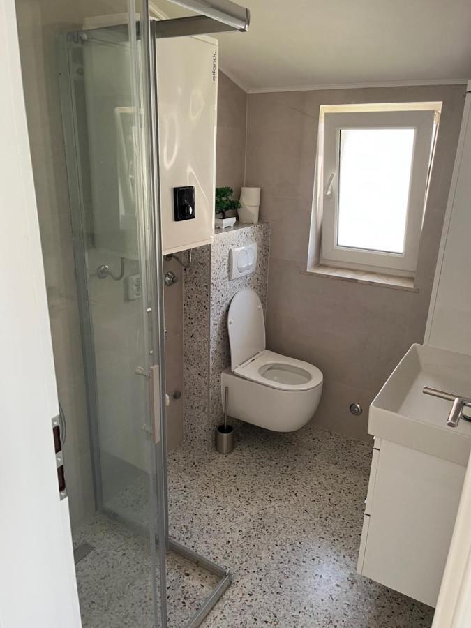 Studio Apartment Elena Zadar Bagian luar foto
