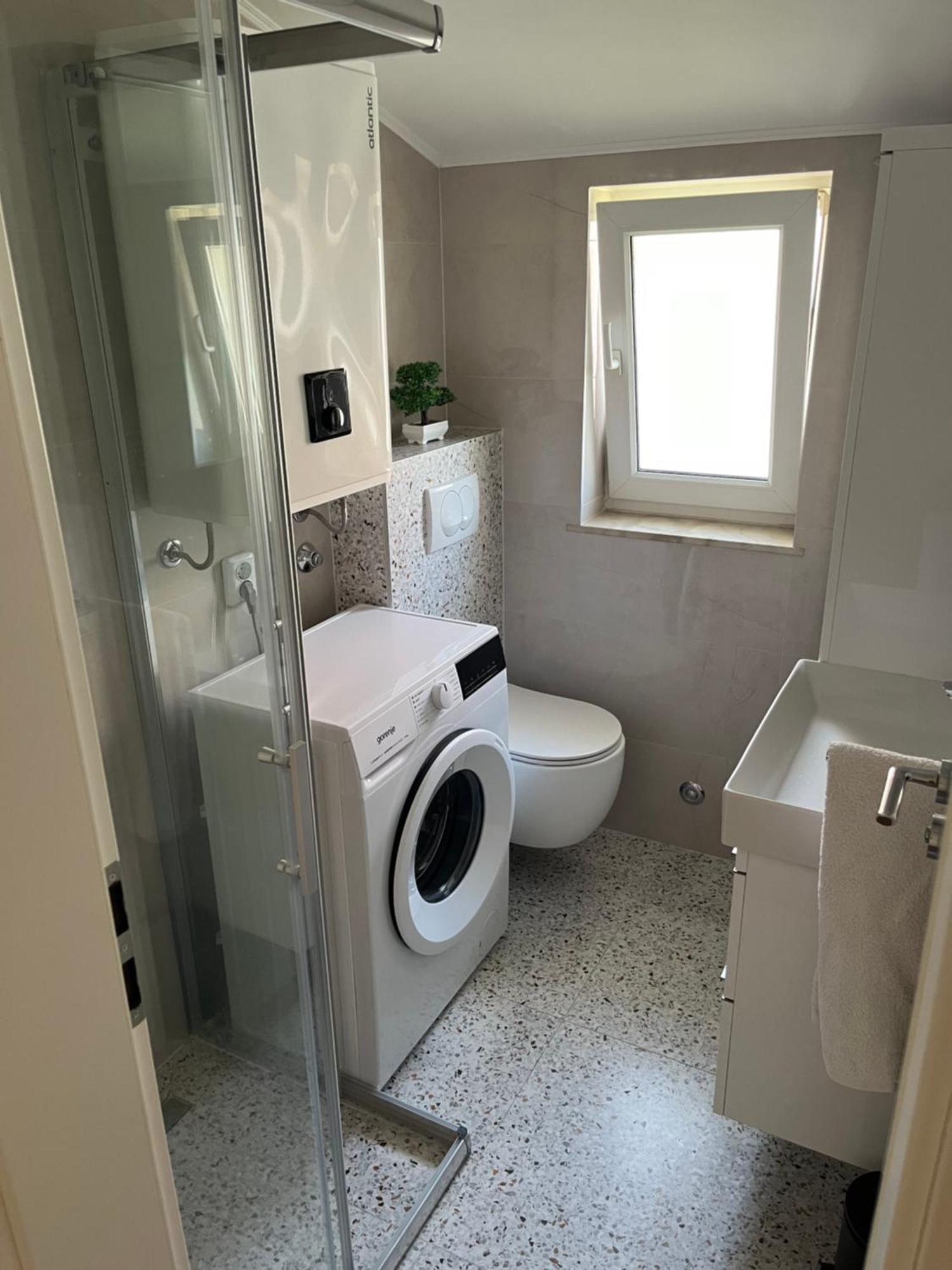 Studio Apartment Elena Zadar Bagian luar foto